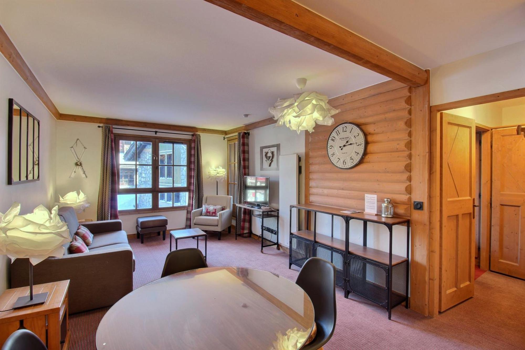 Arc 1950 - Appartement Moderne - Sauna Hammam Jacuzzi - 4 Personnes Les Arcs  المظهر الخارجي الصورة